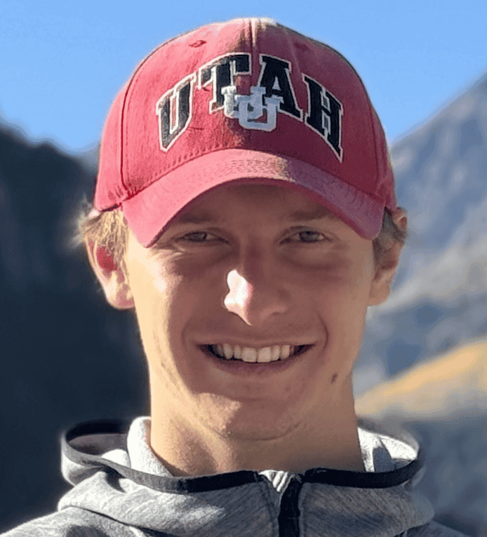 Anton Smolyanyy Headshot