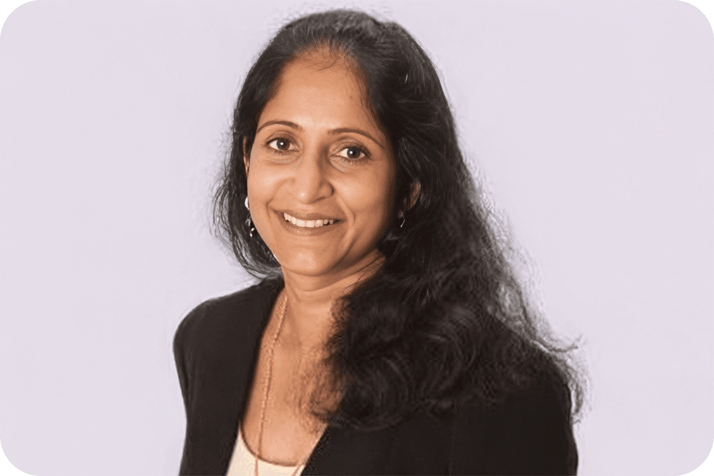 Deepa Headshot MongoDB-min